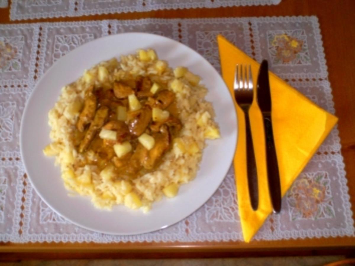 Putengeschnetzeltes in Currysosse mit Ananasreis - Rezept By luigi1