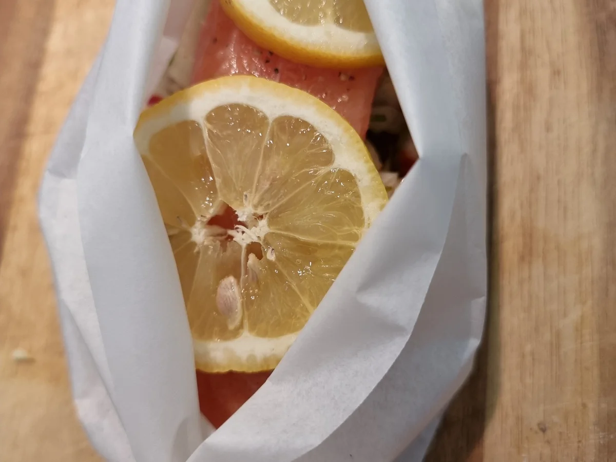 Lachspäckchen mit Fenchelgemüse - Rezept - Bild Nr. 16522