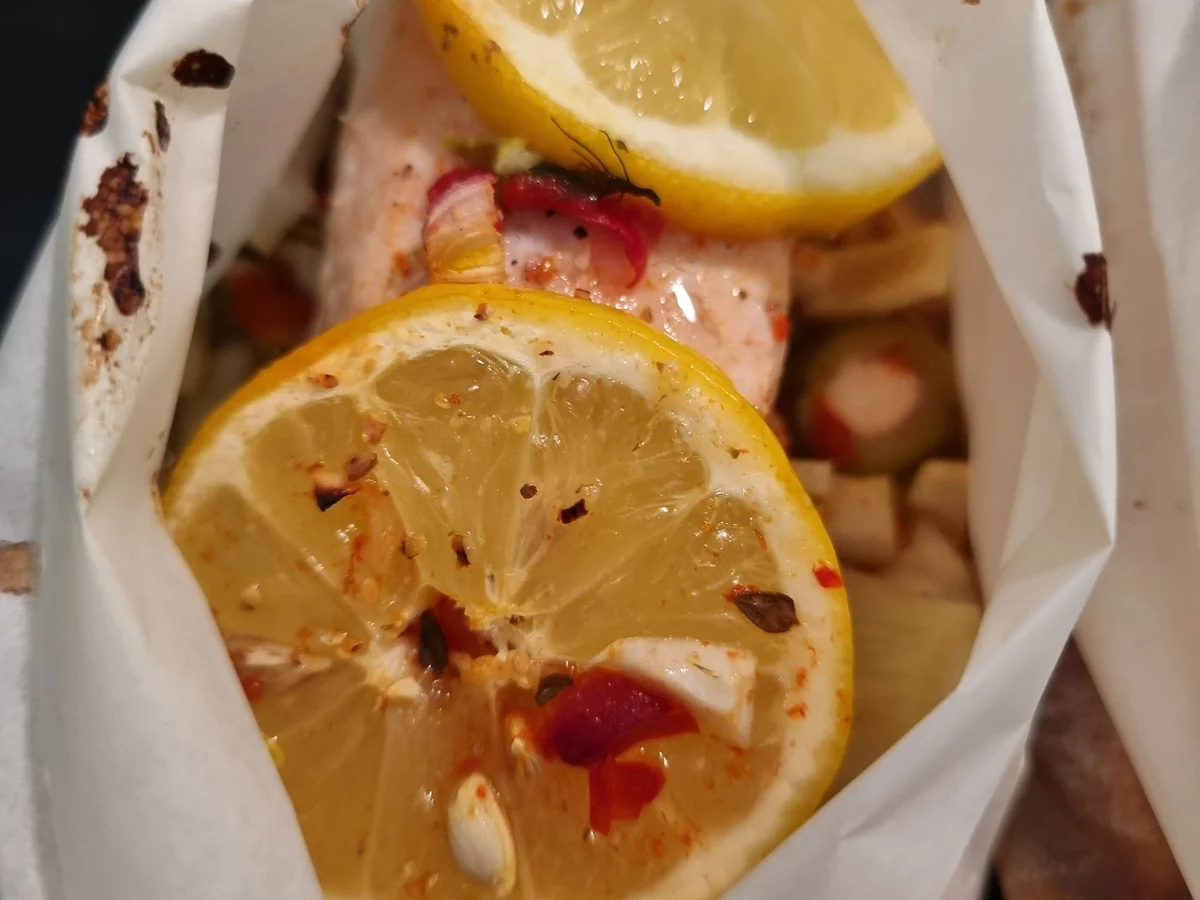 Lachspäckchen mit Fenchelgemüse - Rezept - Bild Nr. 16524