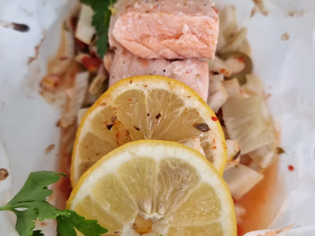Lachspäckchen mit Fenchelgemüse - Rezept - Bild Nr. 16525