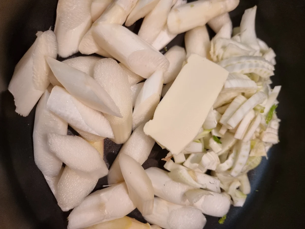 Rezept: Tagliatelle mit Spagel und Fenchel Bild Nr. 16519 Tagliatelle mit Spagel und Fenchel - Rezept - Bild Nr. 16519