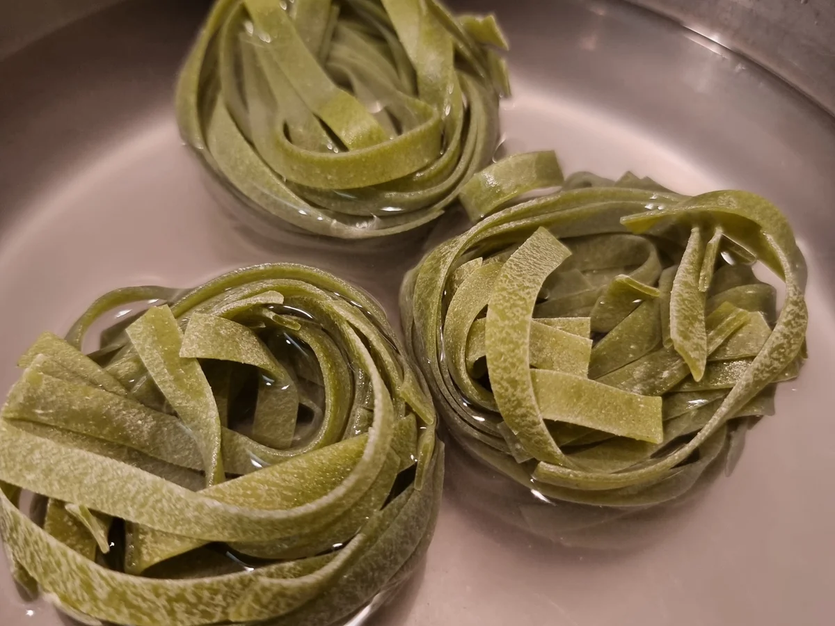 Rezept: Tagliatelle mit Spagel und Fenchel Bild Nr. 16523 Tagliatelle mit Spagel und Fenchel - Rezept - Bild Nr. 16523