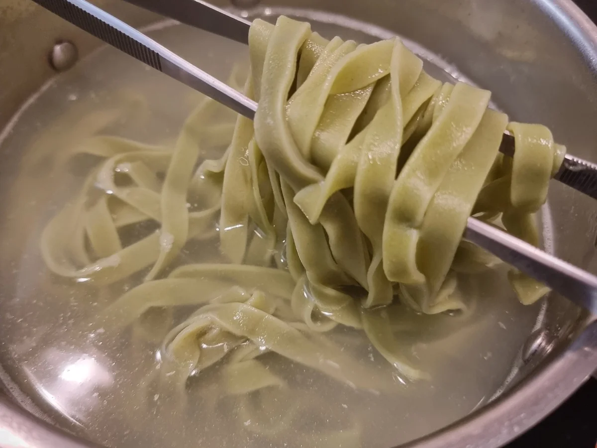 Rezept: Tagliatelle mit Spagel und Fenchel Bild Nr. 16524 Tagliatelle mit Spagel und Fenchel - Rezept - Bild Nr. 16524