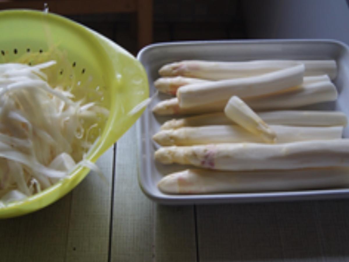 Spargel mit Tomatensauce und Seelachsfilet-Duo - Rezept - Bild Nr. 16520