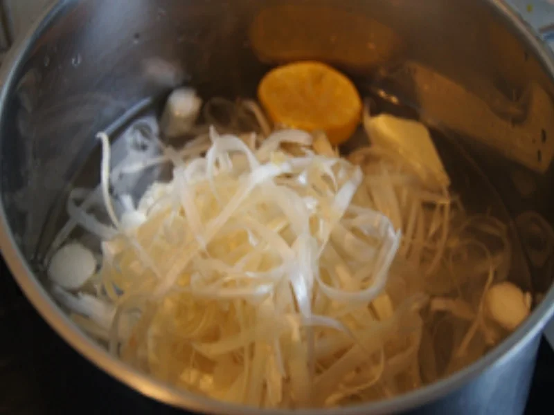 Spargel mit Tomatensauce und Seelachsfilet-Duo - Rezept - Bild Nr. 16521