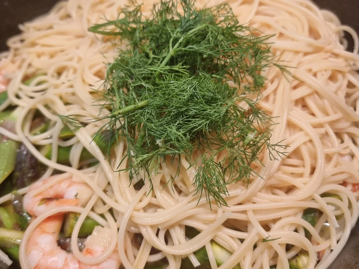 Rezept: Spaghetti mit Spargel-Garnelen-Sauce Bild Nr. 16537 Spaghetti mit Spargel-Garnelen-Sauce - Rezept - Bild Nr. 16537