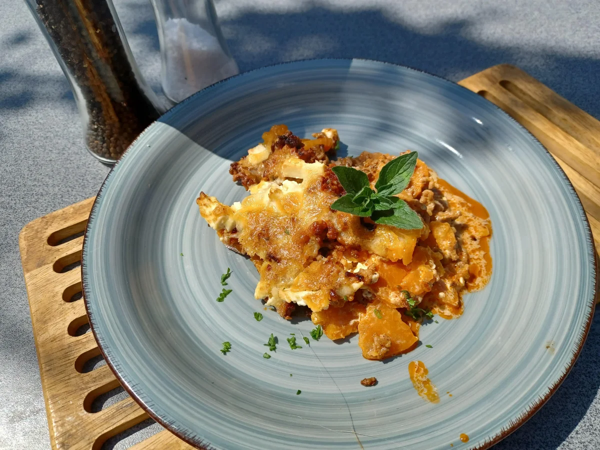 Rezept: Süßkartoffel - Hackfleisch - Auflauf Bild Nr. 16561 Süßkartoffel - Hackfleisch - Auflauf - Rezept - Bild Nr. 16561