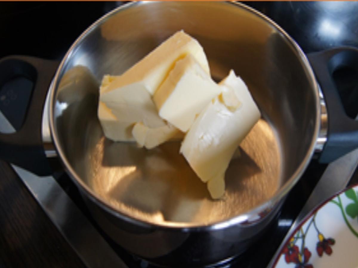 Spargel mit Pistazien-Butter, Doraden-Filet und Drillingen - Rezept - Bild Nr. 8