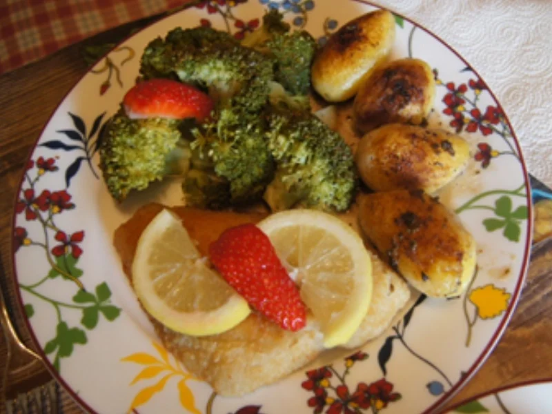 Schollenfilet mit Brokkoli und Brat-Drillingen - Rezept - Bild Nr. 11