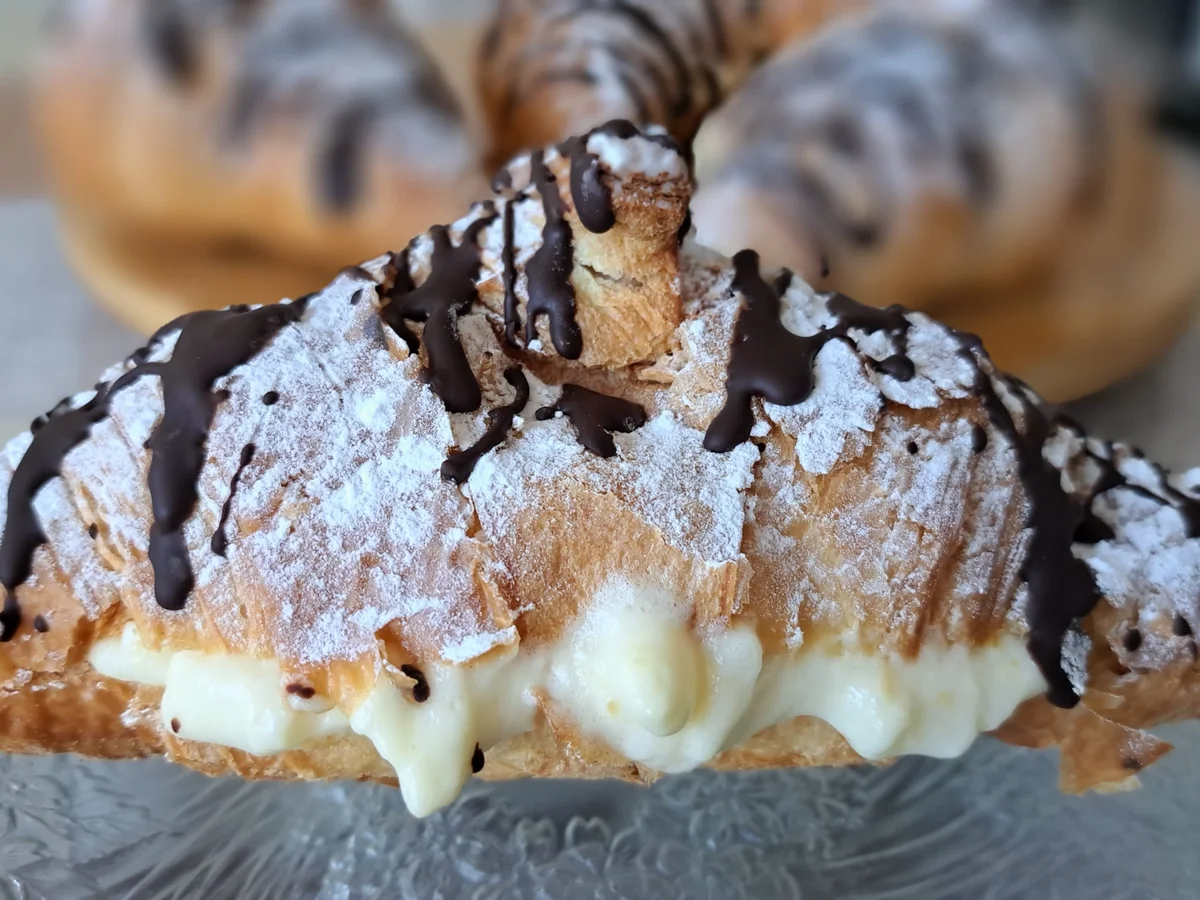 Croissant mit süsser Füllung - Rezept - Bild Nr. 3