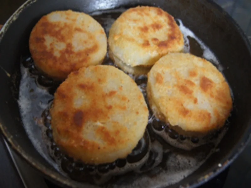 Rezept: Kohlrabi-Cordon bleu-Schnitzel mit Saurer-Sahne-Sauce und grünen Spargel Bild Nr. 16587 Kohlrabi-Cordon bleu-Schnitzel mit Saurer-Sahne-Sauce und grünen Spargel - Rezept - Bild Nr. 16587