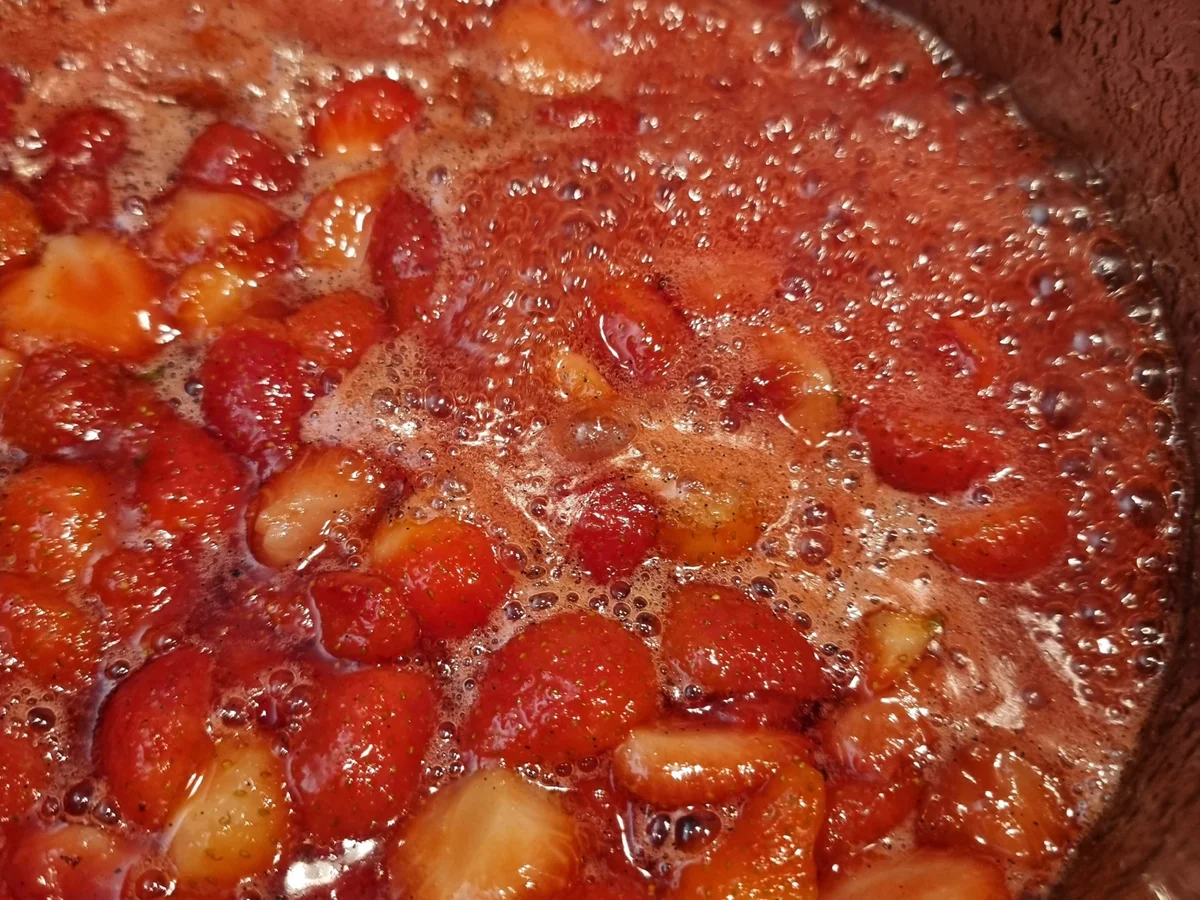 Erdbeerkonfitüre - Rezept - Bild Nr. 16582