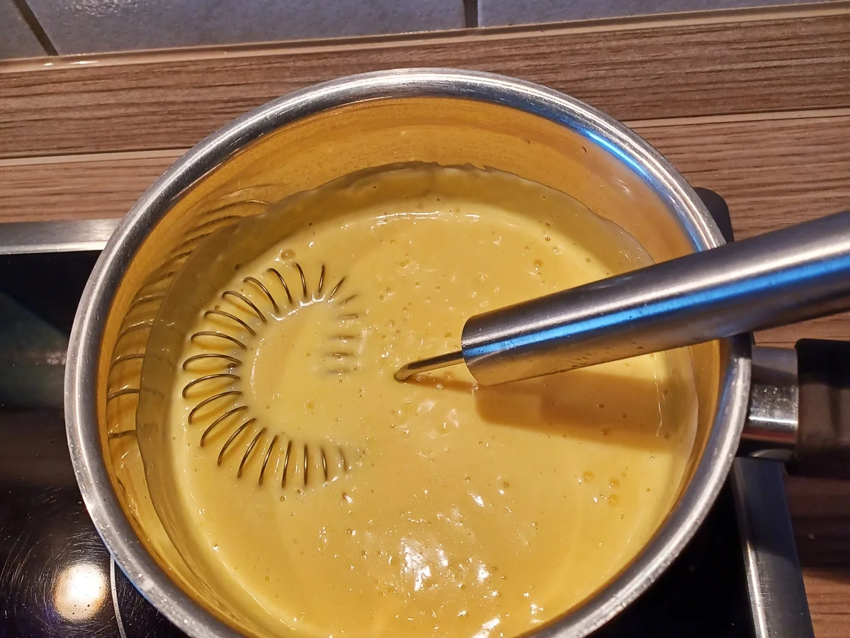 Toast mit Tomaten, Spargel und pochiertem Ei - Rezept - Bild Nr. 16582