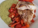 Kabeljau auf Rucola- Pesto-Polenta und Paprika-Tomaten-Gemüse - Rezept - Bild Nr. 16576