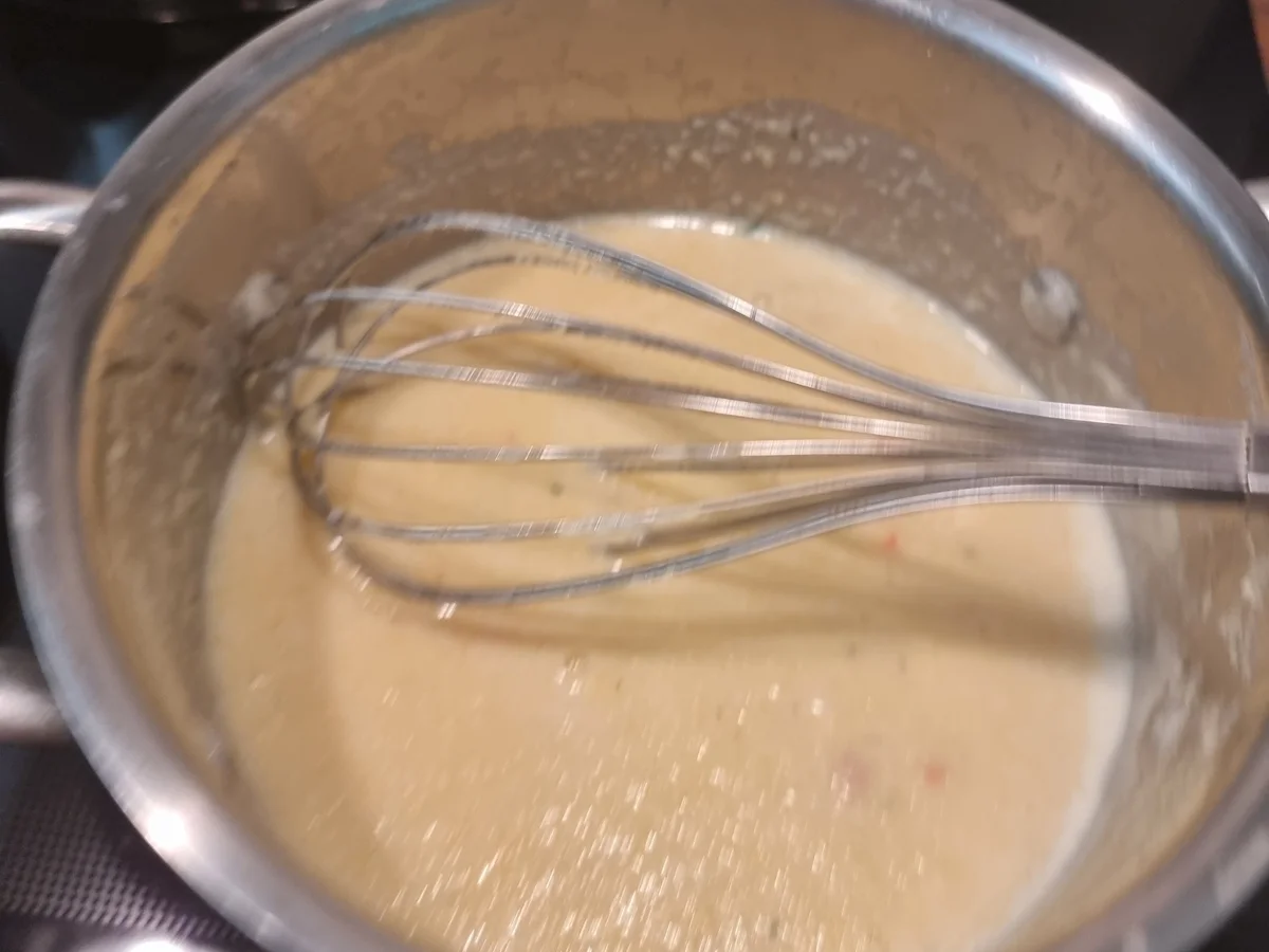 Kabeljau auf Rucola- Pesto-Polenta und Paprika-Tomaten-Gemüse - Rezept - Bild Nr. 16583