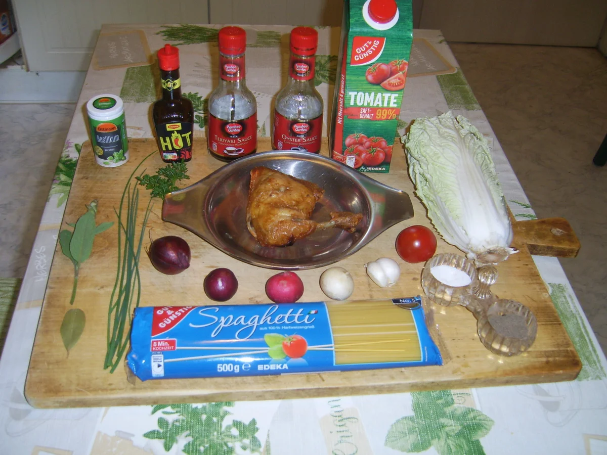 Spagetti mit Broiler und Gemüse - Rezept - Bild Nr. 16577