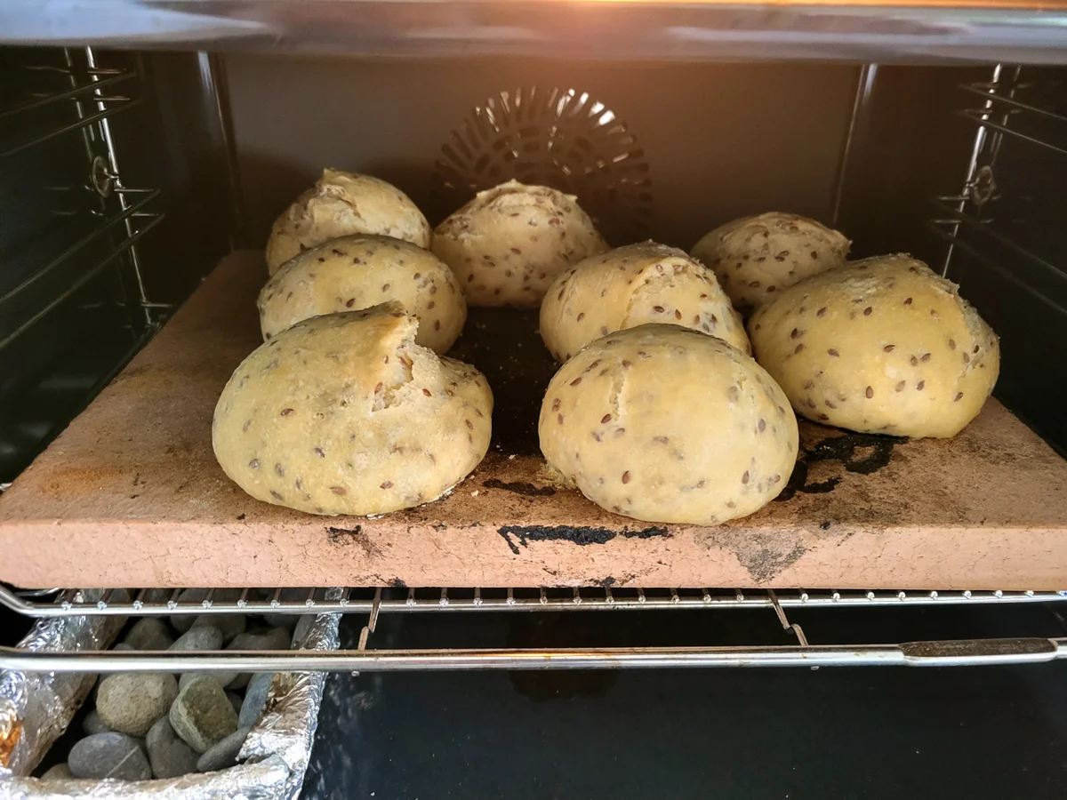 Rezept: Dinkelbrötchen mit Leinsamen Bild Nr. 16581 Dinkelbrötchen mit Leinsamen - Rezept - Bild Nr. 16581