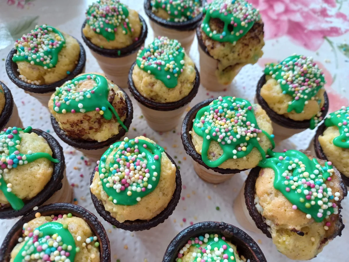 Kleine Kuchen in der Waffel - Rezept - Bild Nr. 16585