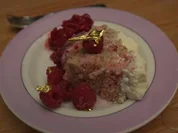 Malakoff-Torte mit Himbeersorbet - Rezept - Bild Nr. 2