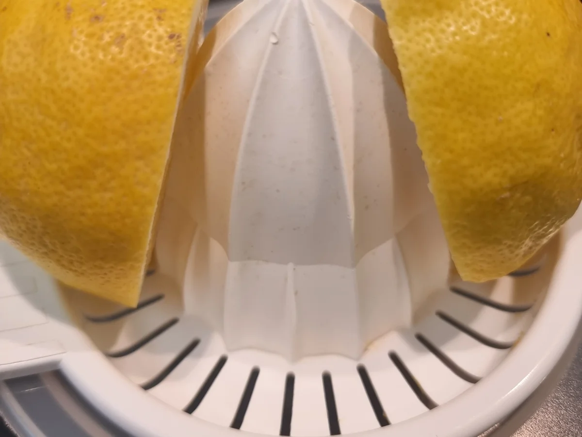 Rezept: Cheescake-Creme mit Himbeeren und Streuseln Bild Nr. 16602 Cheescake-Creme mit Himbeeren und Streuseln - Rezept - Bild Nr. 16602