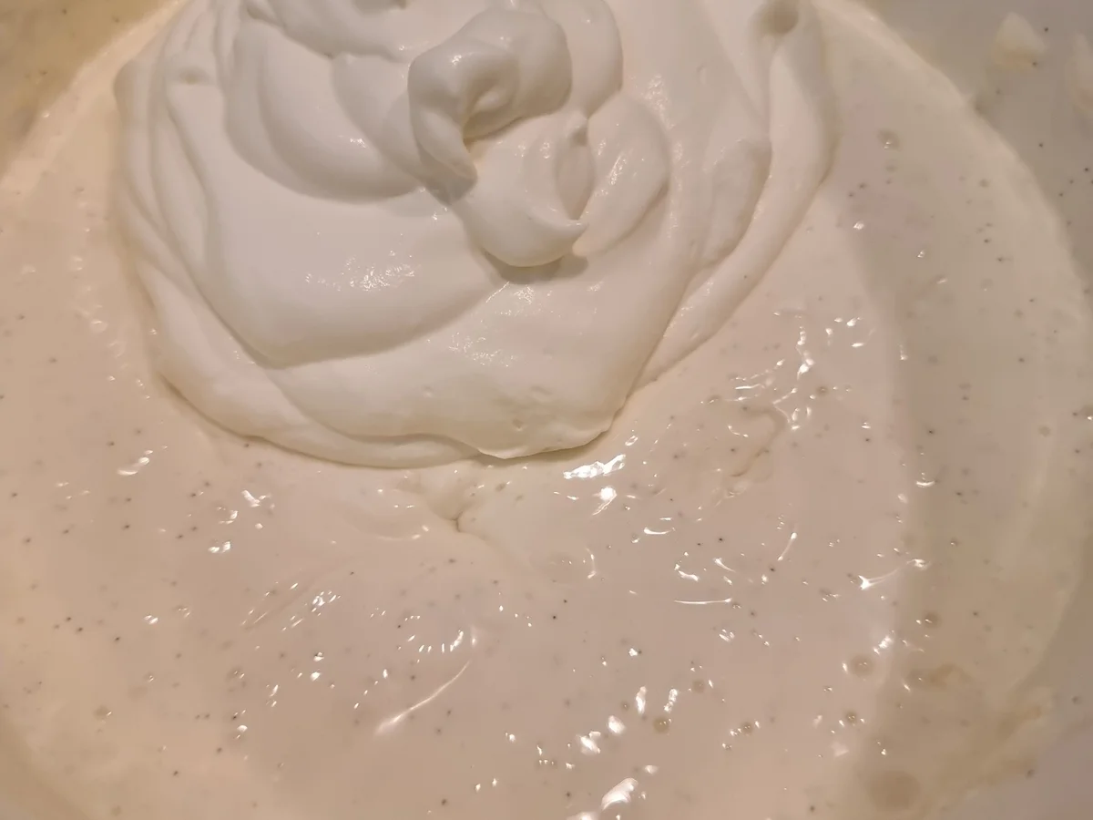 Rezept: Cheescake-Creme mit Himbeeren und Streuseln Bild Nr. 16606 Cheescake-Creme mit Himbeeren und Streuseln - Rezept - Bild Nr. 16606