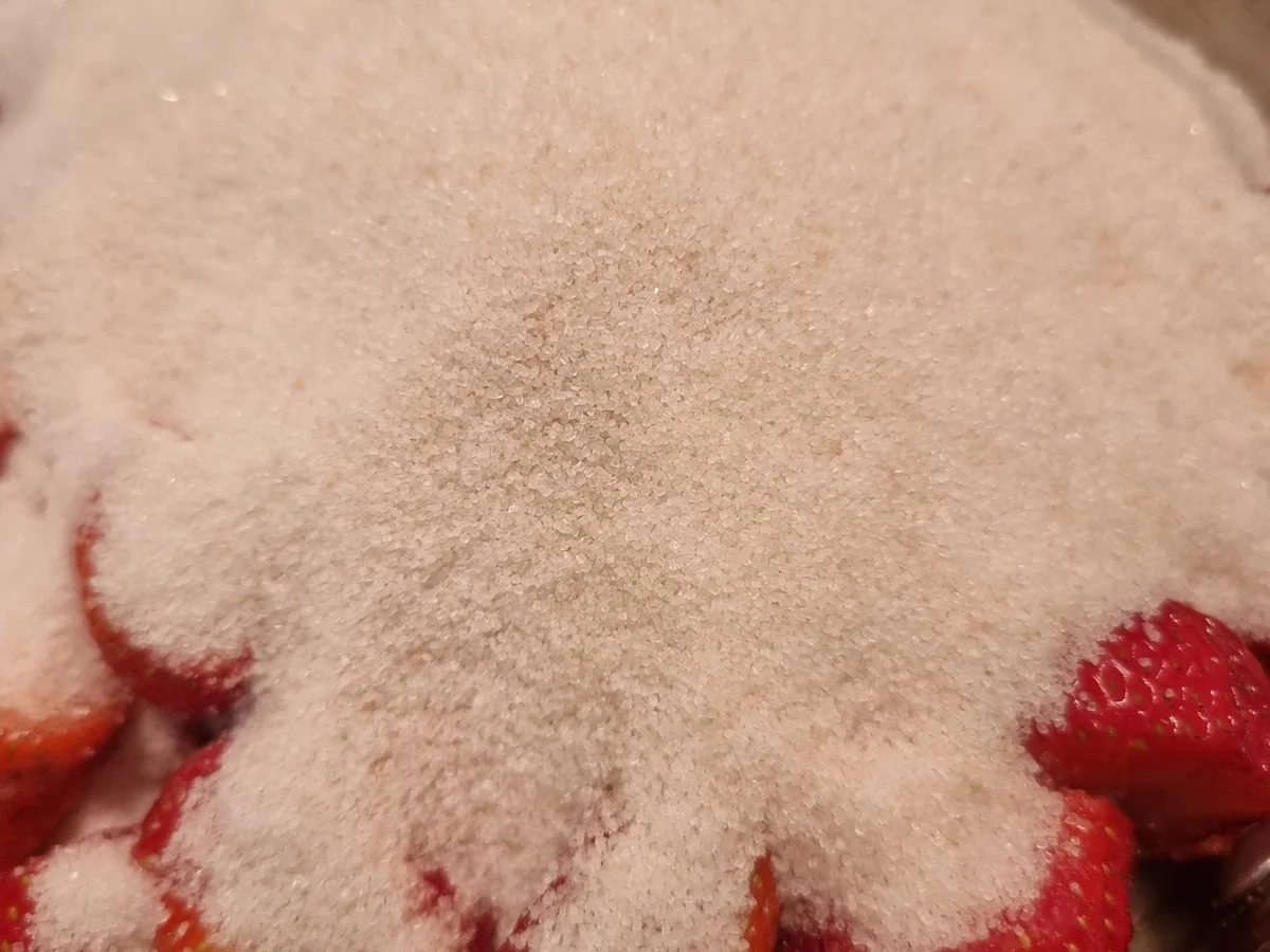 Erdbeer-Holunder-Konfitüre - Rezept - Bild Nr. 16599