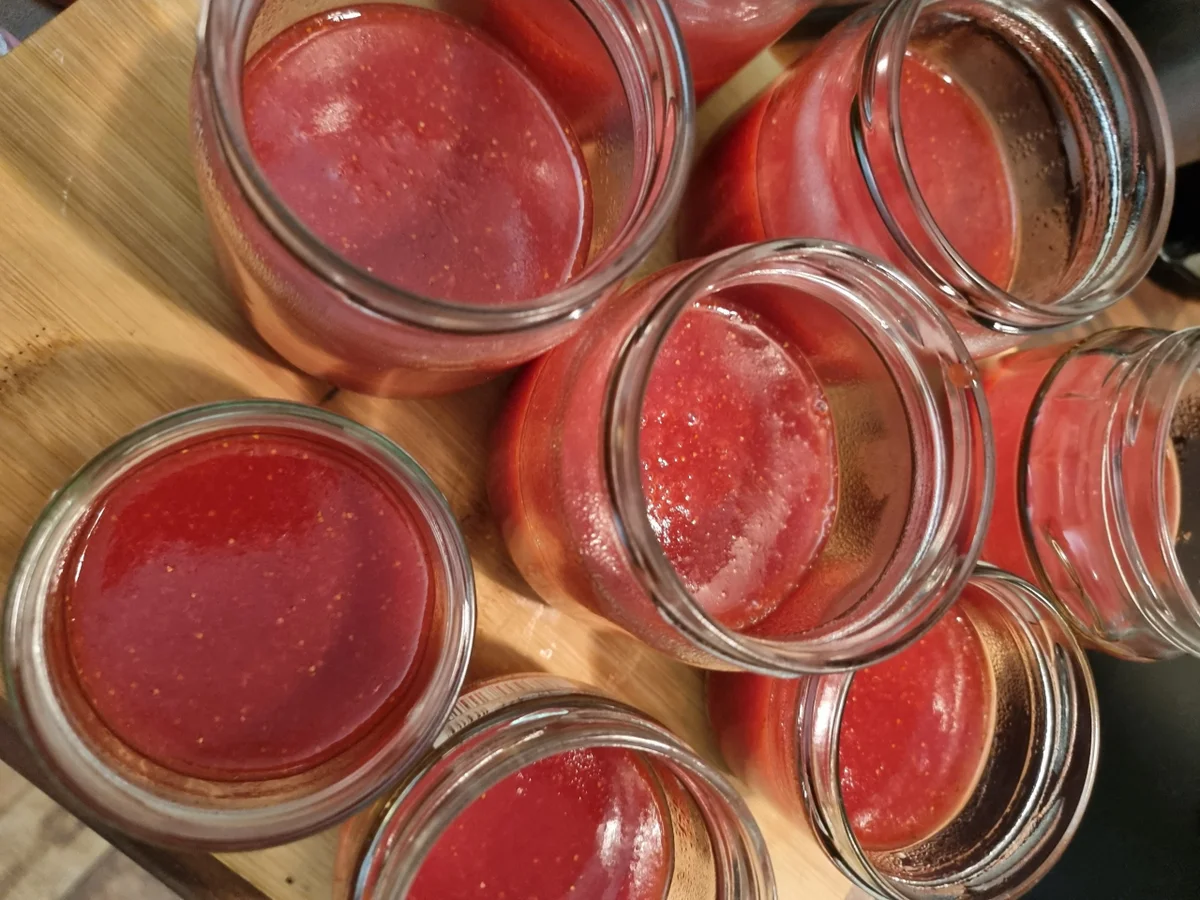 Erdbeer-Holunder-Konfitüre - Rezept - Bild Nr. 16604