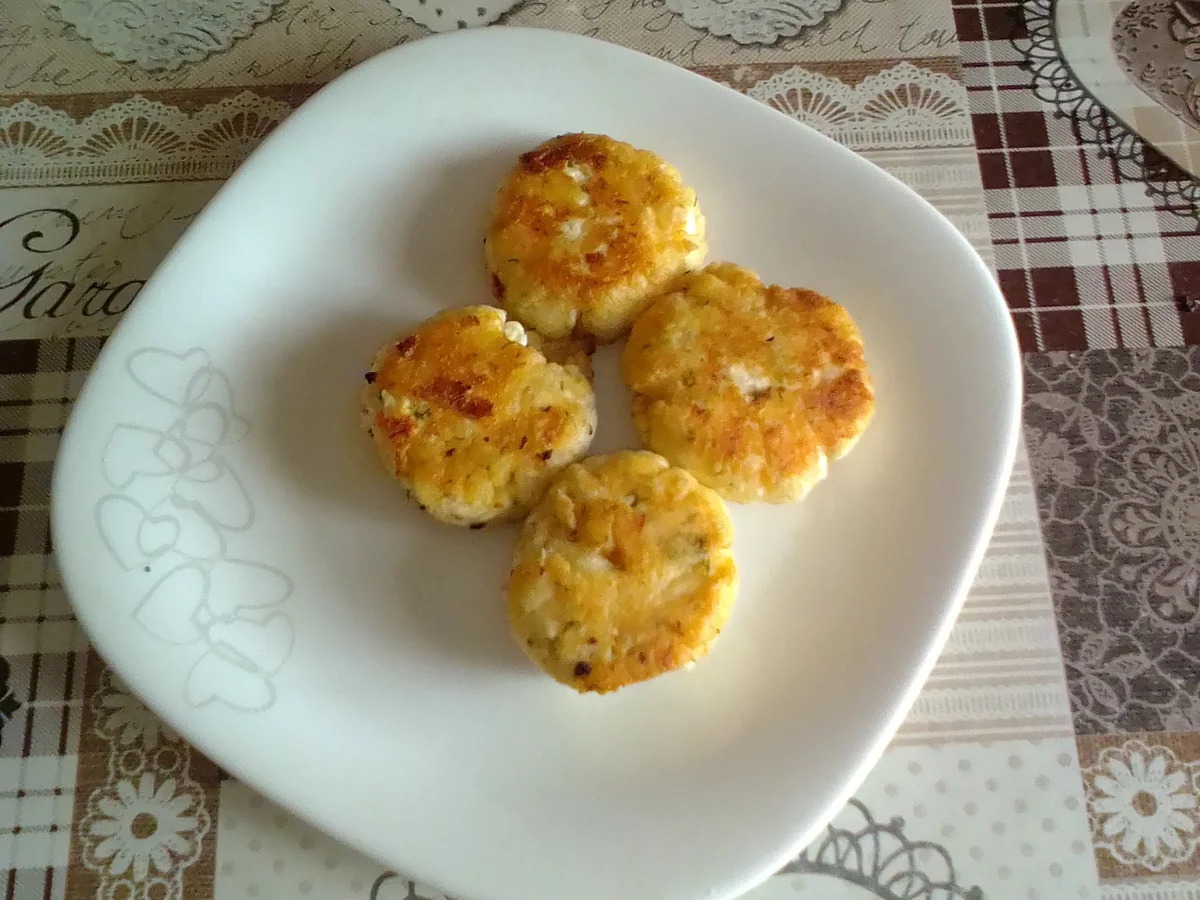 Pfannkuchen mit Hüttenkäse und Dill - Rezept - Bild Nr. 16596