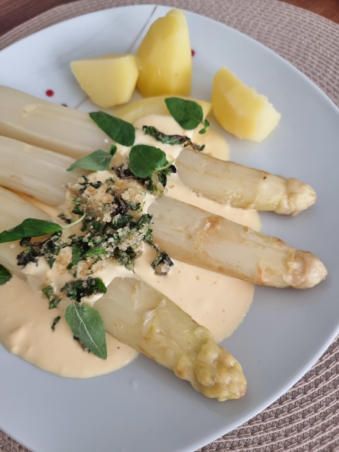 Spargel mit Oregano-Brösel - Rezept mit Bild - kochbar.de Spargel mit Oregano-Brösel - Rezept mit Bild - kochbar.de