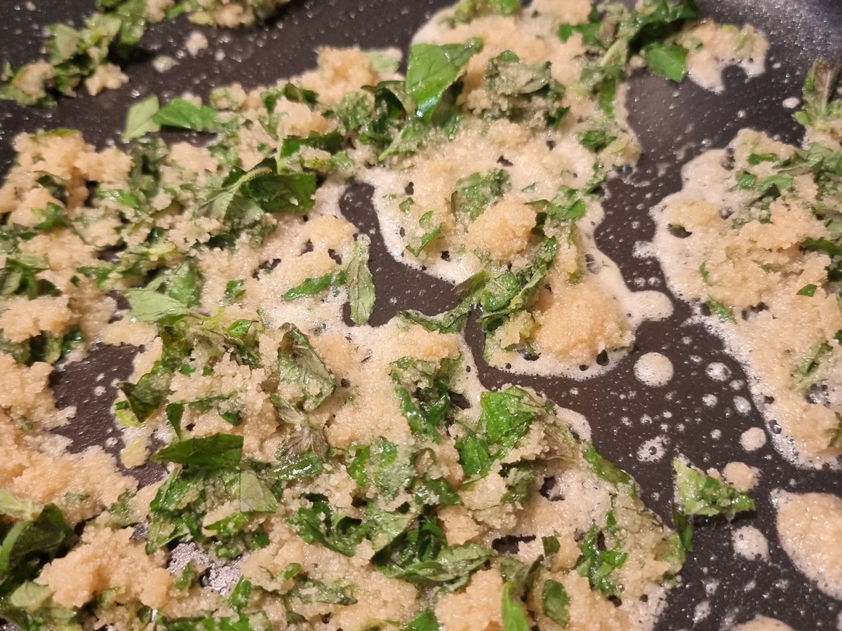 Rezept: Spargel mit Oregano-Brösel Bild Nr. 16601 Spargel mit Oregano-Brösel - Rezept - Bild Nr. 16601