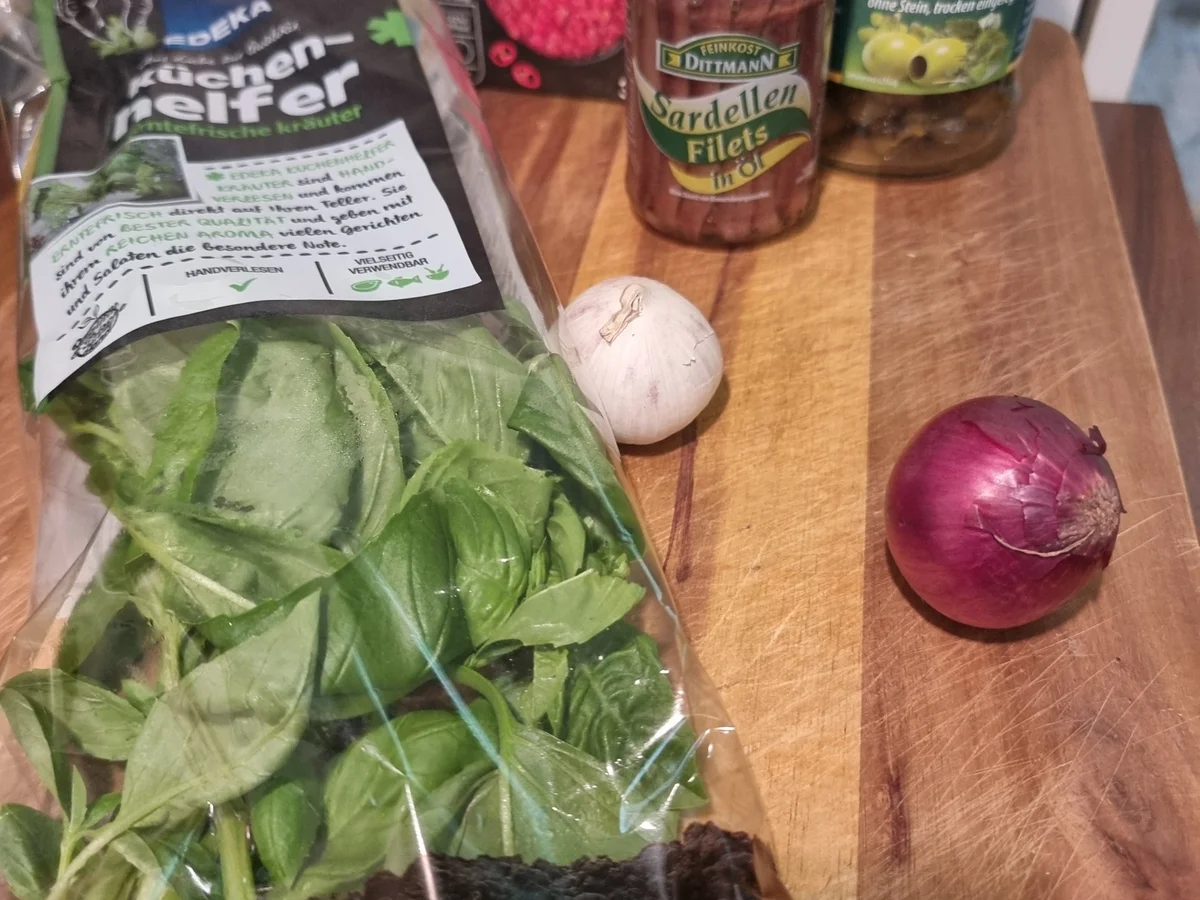 Rezept: Nudeln mit Tomatensauce Bild Nr. 16598 Nudeln mit Tomatensauce - Rezept - Bild Nr. 16598