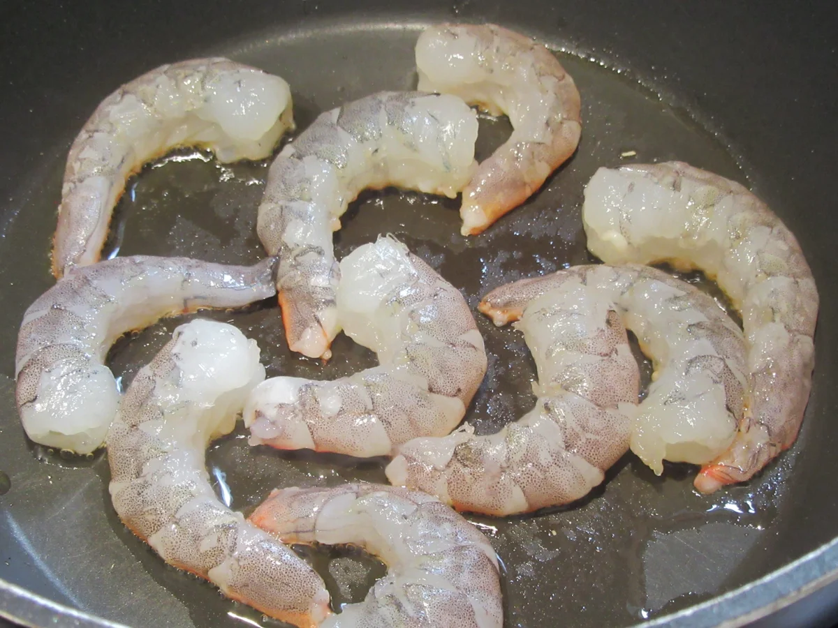 Rezept: Fisch: Garnelen auf Tomatengemüse Bild Nr. 16603 Fisch: Garnelen auf Tomatengemüse - Rezept - Bild Nr. 16603