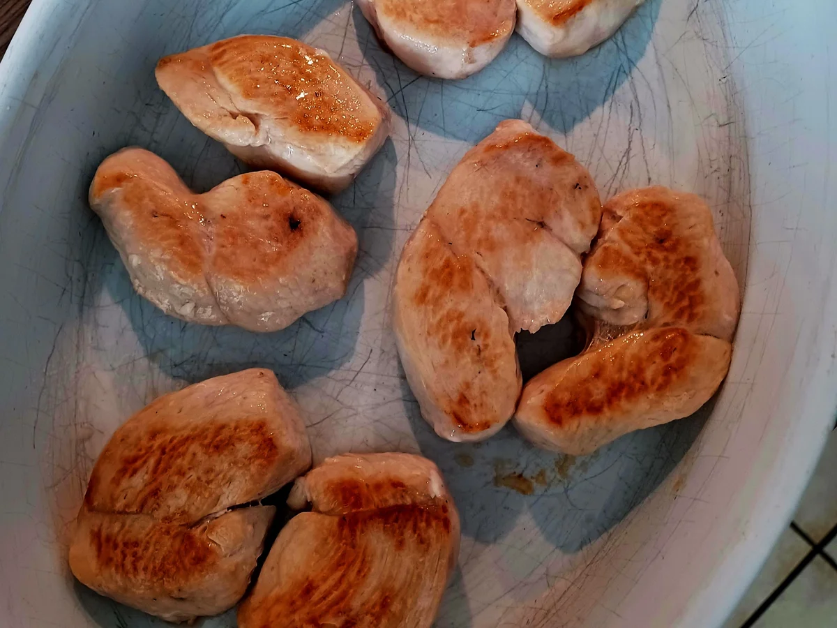 Gratiniertes Schweinefilet mit Spargelpäckchen - Rezept - Bild Nr. 16599