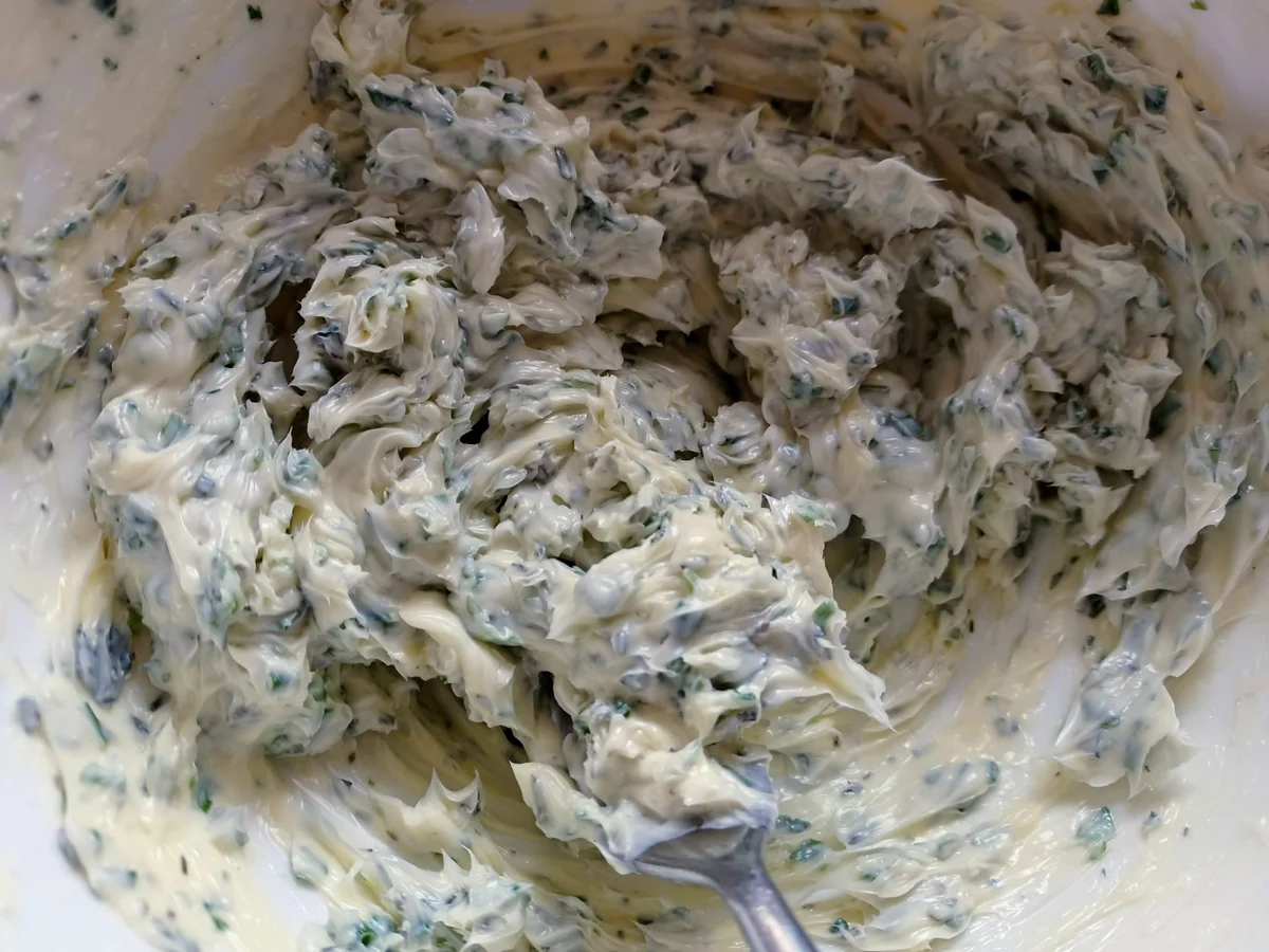 Rezept: Kräuterbutter Bild Nr. 16601 Kräuterbutter - Rezept - Bild Nr. 16601