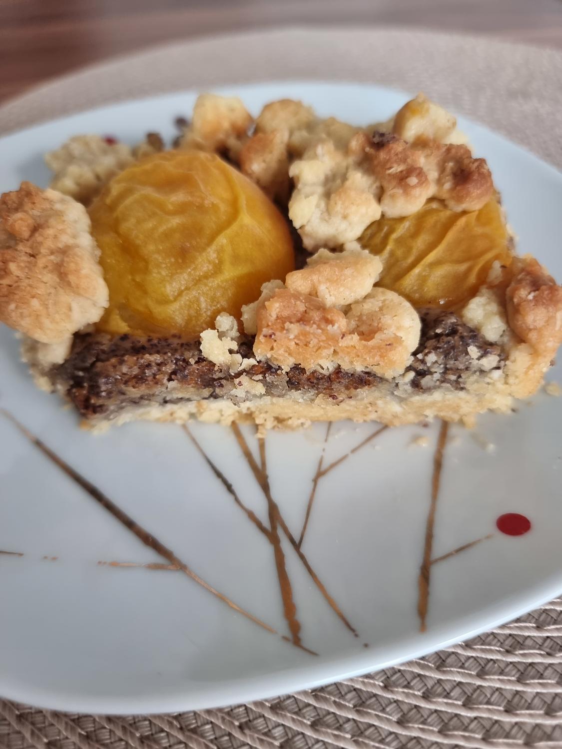 Aprikosen-Mohnkuchen mit Streuseln - Rezept - kochbar.de