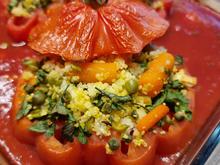 Gefüllte Ochsenherztomaten mit Couscous und Gemüse - Rezept - Bild Nr. 16619