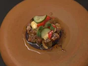 Tomatentatar mit grüner Pfeffer-Mayo und gebratener Spitzpaprika - Rezept - Bild Nr. 2