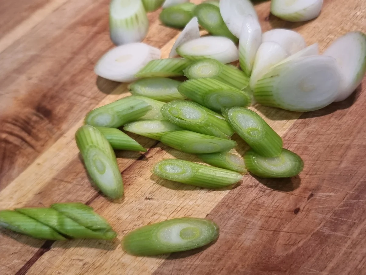 Flammkuchen mit Quark-Öl-Teig - Rezept - Bild Nr. 16633
