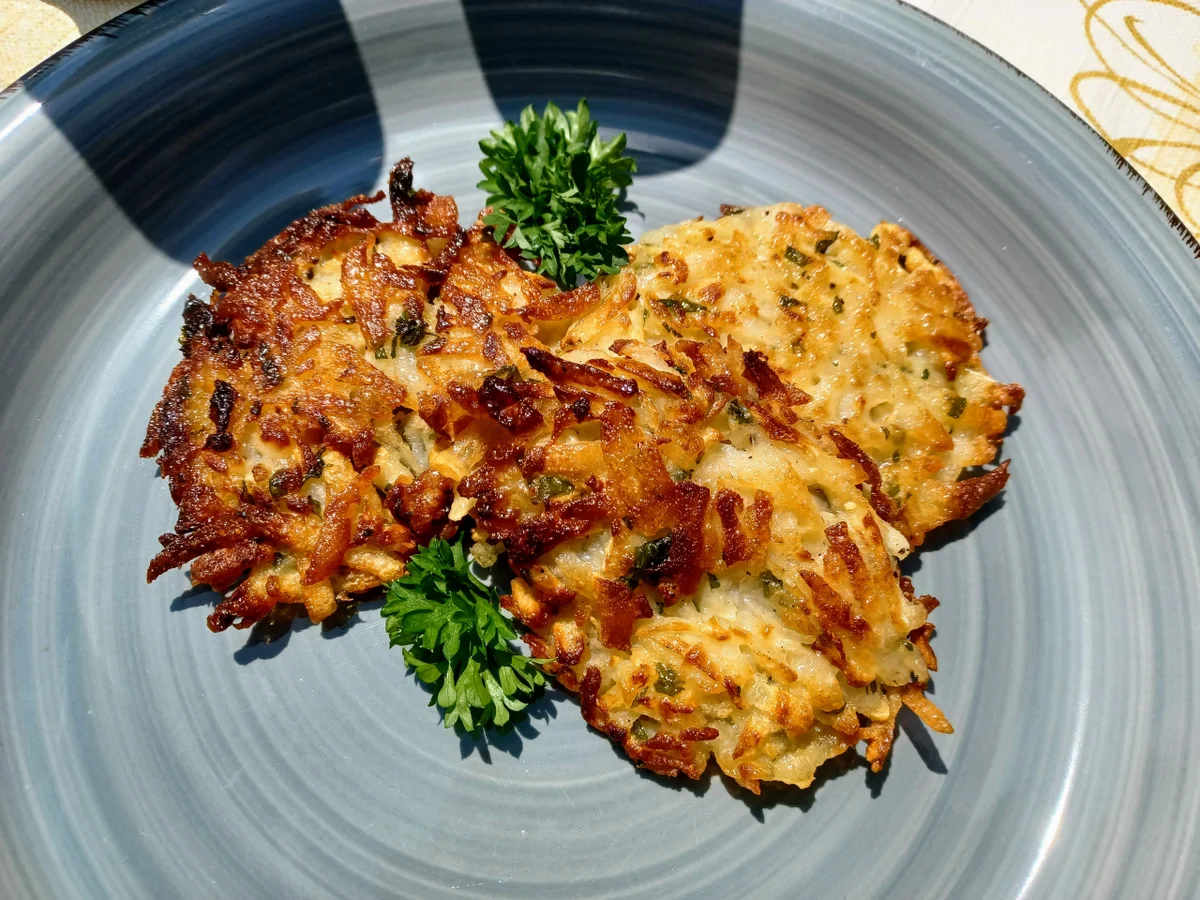 Rezept: Kartoffel-Küchlein mit Petersilienwurzel Bild Nr. 16634 Kartoffel-Küchlein mit Petersilienwurzel - Rezept - Bild Nr. 16634