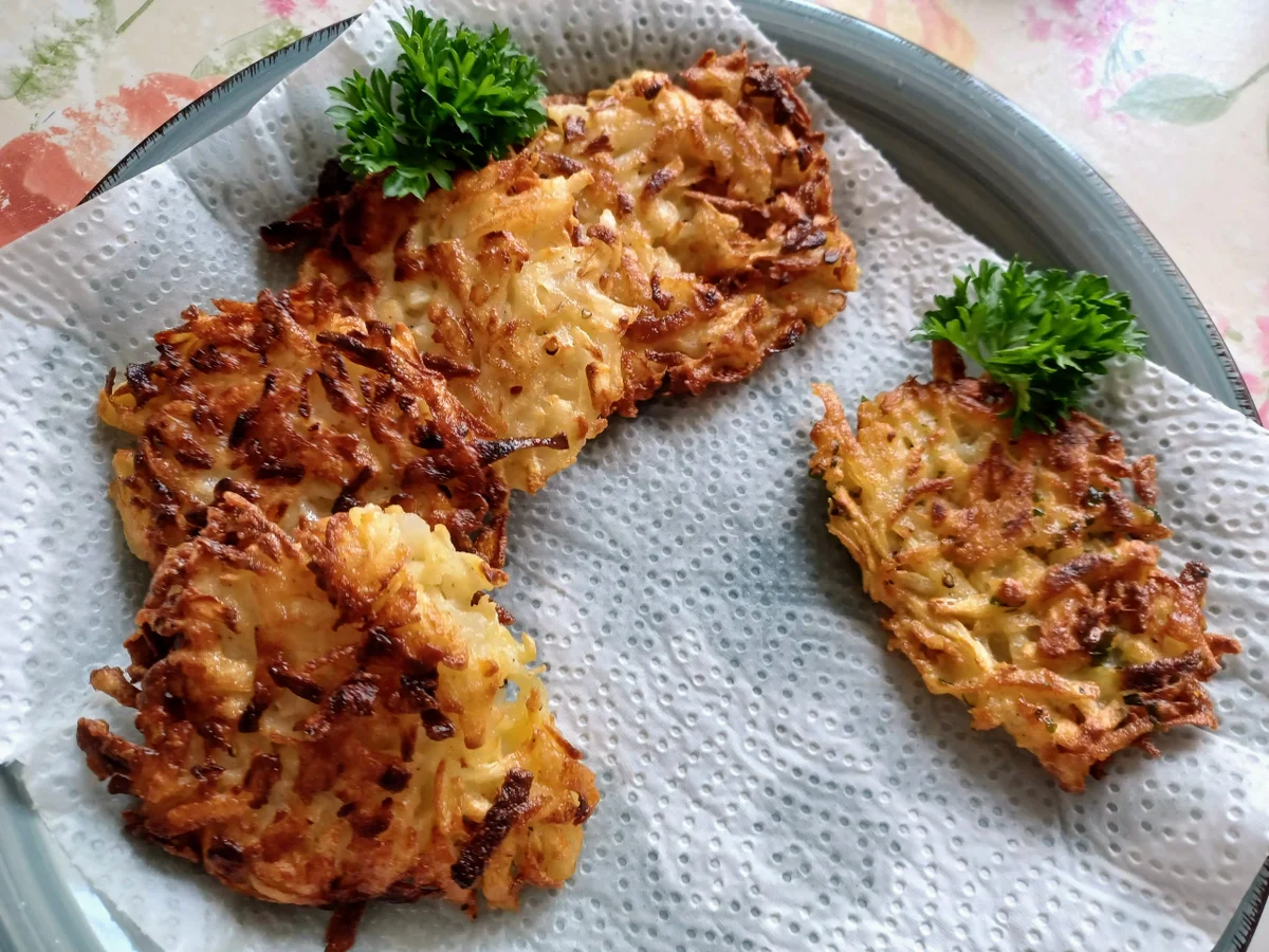 Rezept: Kartoffel-Küchlein mit Petersilienwurzel Bild Nr. 16645 Kartoffel-Küchlein mit Petersilienwurzel - Rezept - Bild Nr. 16645