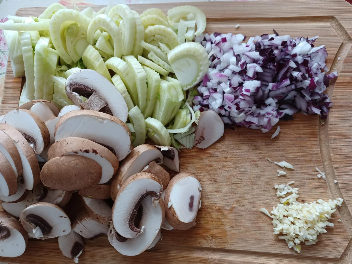 Nudeln in Pilz-Fenchel-Soße - Rezept - Bild Nr. 16657