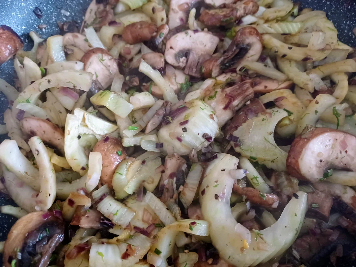 Nudeln in Pilz-Fenchel-Soße - Rezept - Bild Nr. 16661