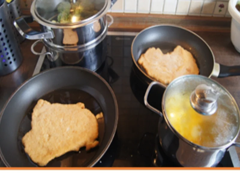 Riesen-Schnitzel mit Brokkoli und Kartoffelstampf - Rezept - Bild Nr. 16656