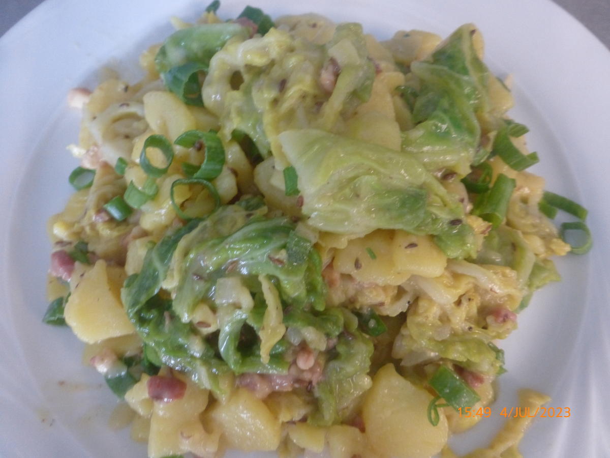 Kartoffelsalat mit Speck und Wirsing - schnell &amp; einfach - von golfvornholz