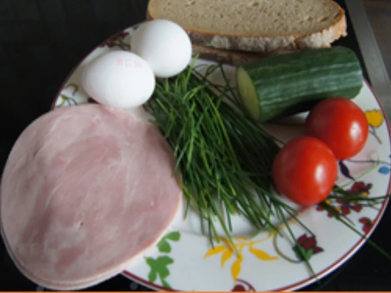 Strammer Max mit Gurke und Tomate - Rezept - Bild Nr. 3