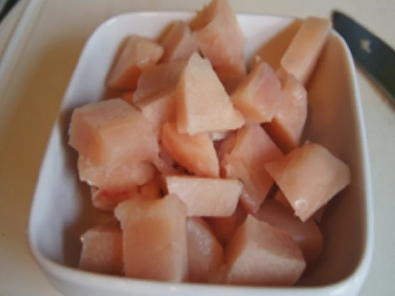 Rezept: Rotes Hähnchencurry mit Champignons und Basmatireis Bild Nr. 16657 Rotes Hähnchencurry mit Champignons und Basmatireis - Rezept - Bild Nr. 16657