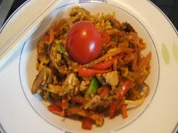 Rezept: Gebratener Reis mit Hähnchenfleisch und Gemüse Bild Nr. 16654 Gebratener Reis mit Hähnchenfleisch und Gemüse - Rezept - Bild Nr. 16654