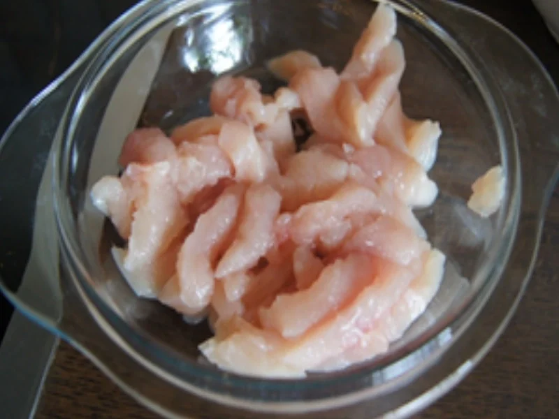 Gebratener Reis mit Hähnchenfleisch und Gemüse - Rezept - Bild Nr. 16657