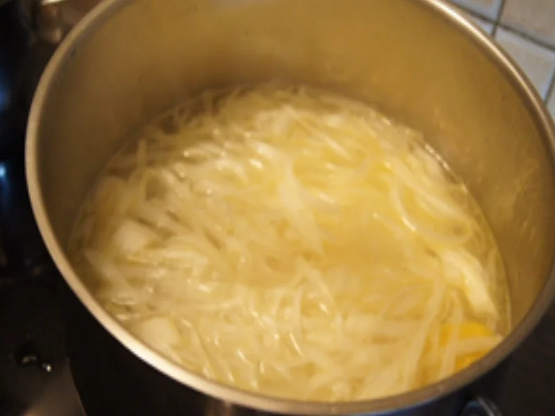 Rezept: Spargel mit Sauce-Hollandaise, Koch-Hinterschinken und Kräuter-Drillingen Bild Nr. 16656 Spargel mit Sauce-Hollandaise, Koch-Hinterschinken und Kräuter-Drillingen - Rezept - Bild Nr. 16656