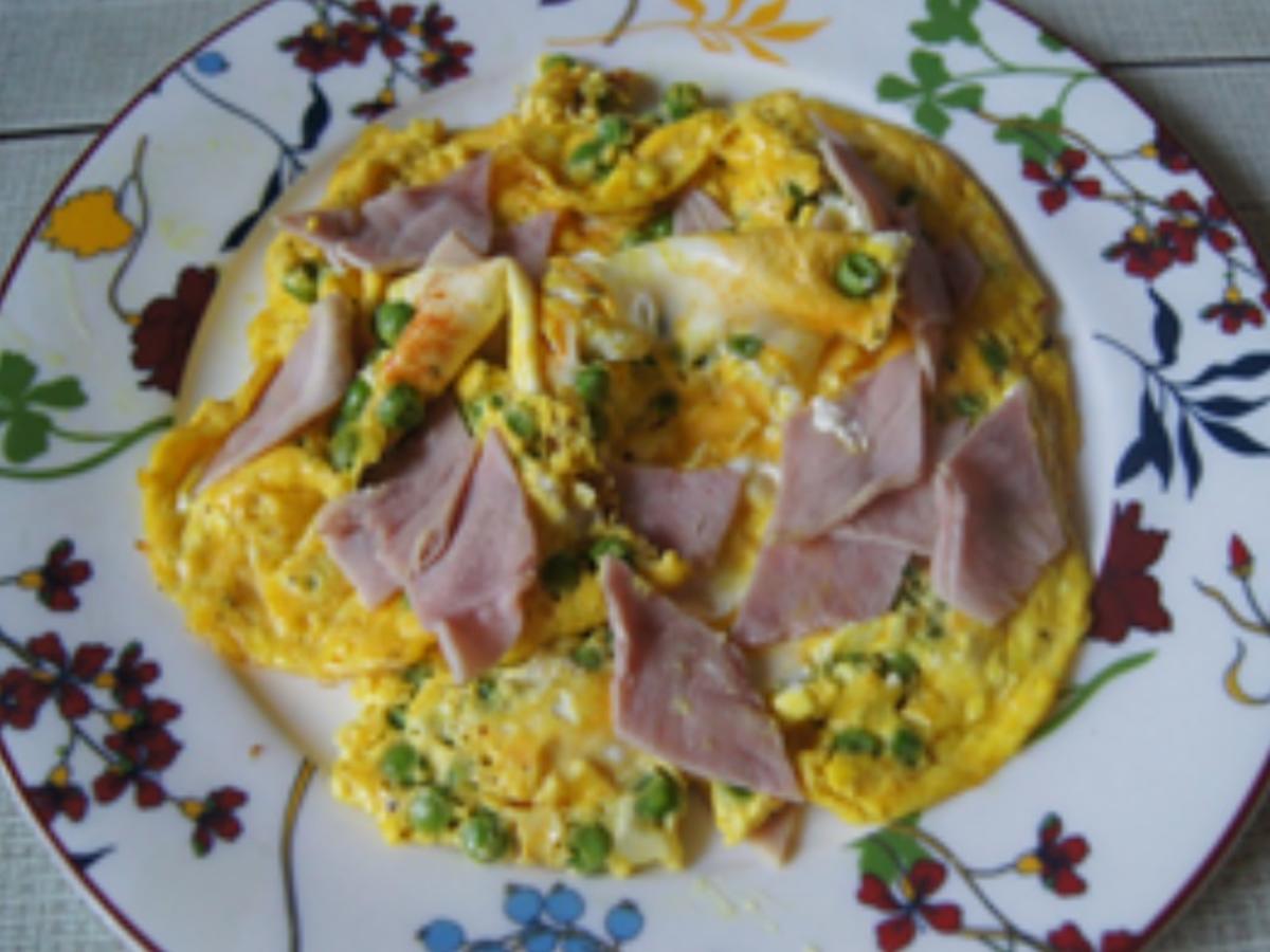 Omelett mit Feta und gekochten Schinken - Rezept - Bild Nr. 8